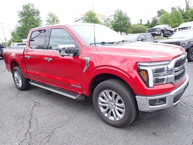 Certified 2025 Ford F150 Lariat w/ Equipment Group 501A Mid AWD/4WD image 11
