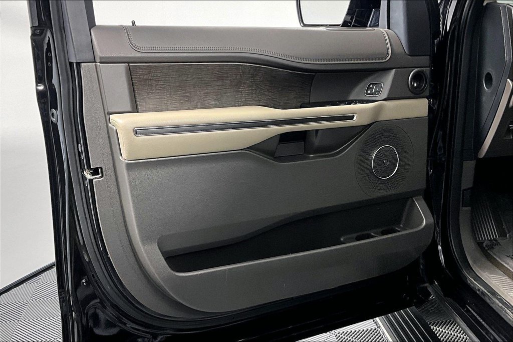 Certified 2021 Ford Expedition Limited AWD/4WD image 23