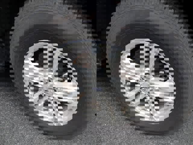 Certified 2022 Ford Explorer XLT w/ Class IV Trailer Tow Package image 11