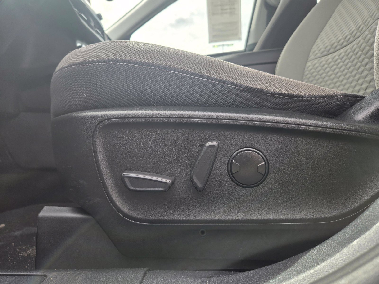 Certified 2022 Ford Escape SE w/ Convenience Package FWD image 13