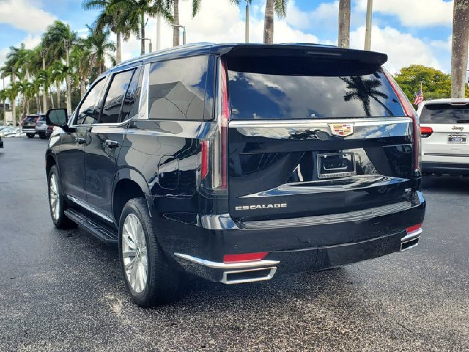 Used 2022 Cadillac Escalade Luxury video 2
