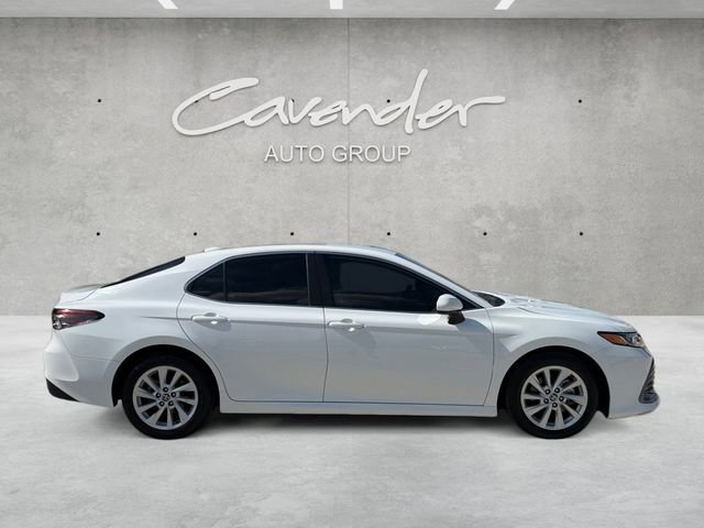 Used 2024 Toyota Camry LE FWD image 18