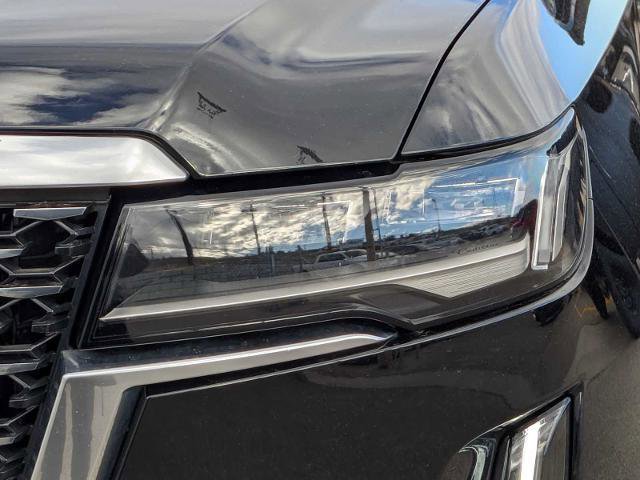 Used 2022 Cadillac Escalade Premium Luxury image 10