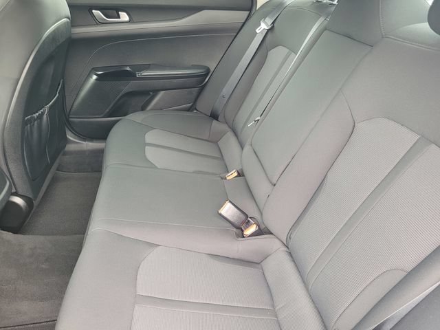 Used 2021 Kia K5 LXS FWD image 13
