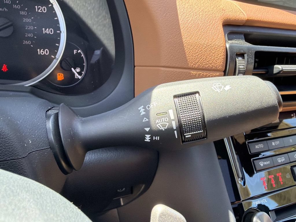 Used 2023 Lexus IS 300 w/ Comfort Package RWD image 29