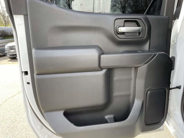 Used 2024 Chevrolet Silverado 1500 Custom image 15