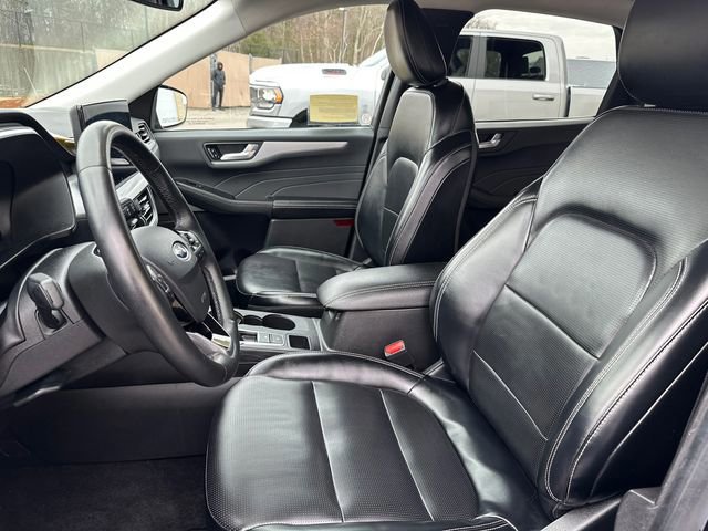 Certified 2024 Ford Escape Platinum image 39