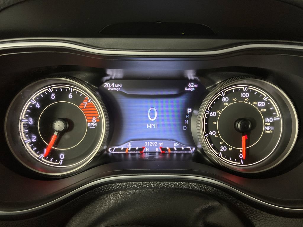 Used 2022 Jeep Cherokee Limited image 21