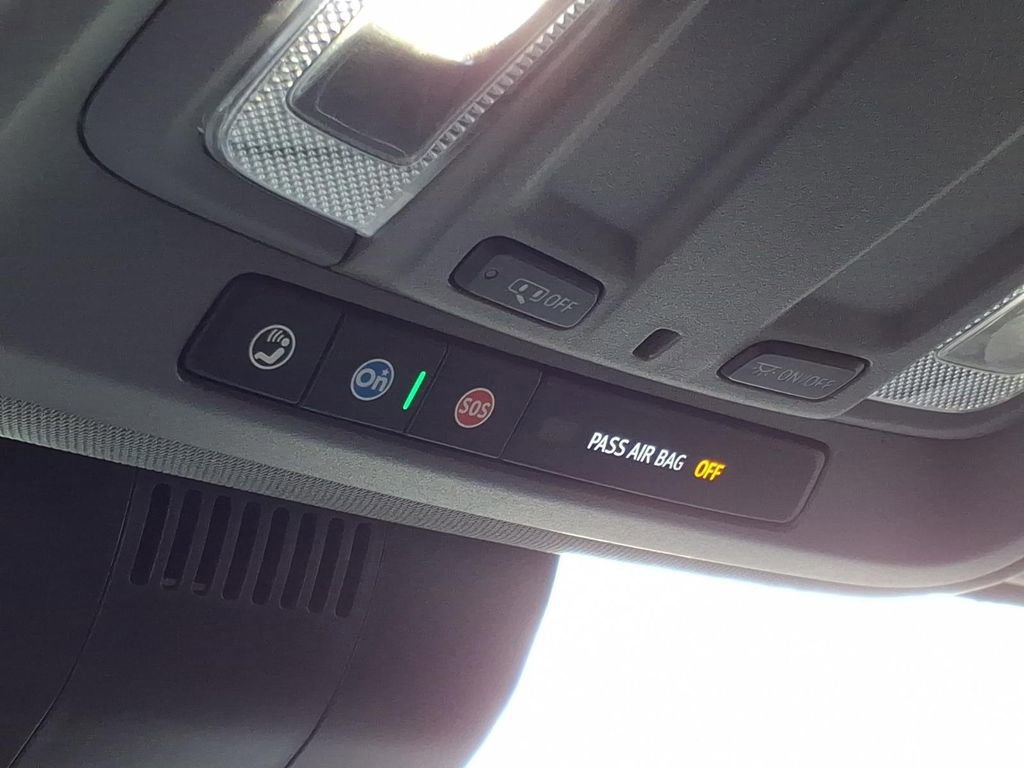 Used 2022 Chevrolet Silverado 1500 LT Trail Boss image 24