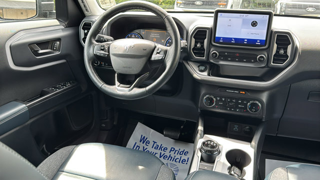 Certified 2022 Ford Bronco Sport Outer Banks w/ Tech Package AWD/4WD image 18