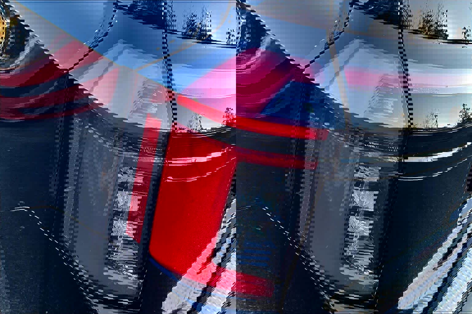 Used 2025 Nissan Armada Platinum Reserve image 27