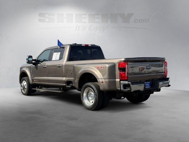 Certified 2023 Ford F450 Lariat w/ Lariat Ultimate Package AWD/4WD image 16
