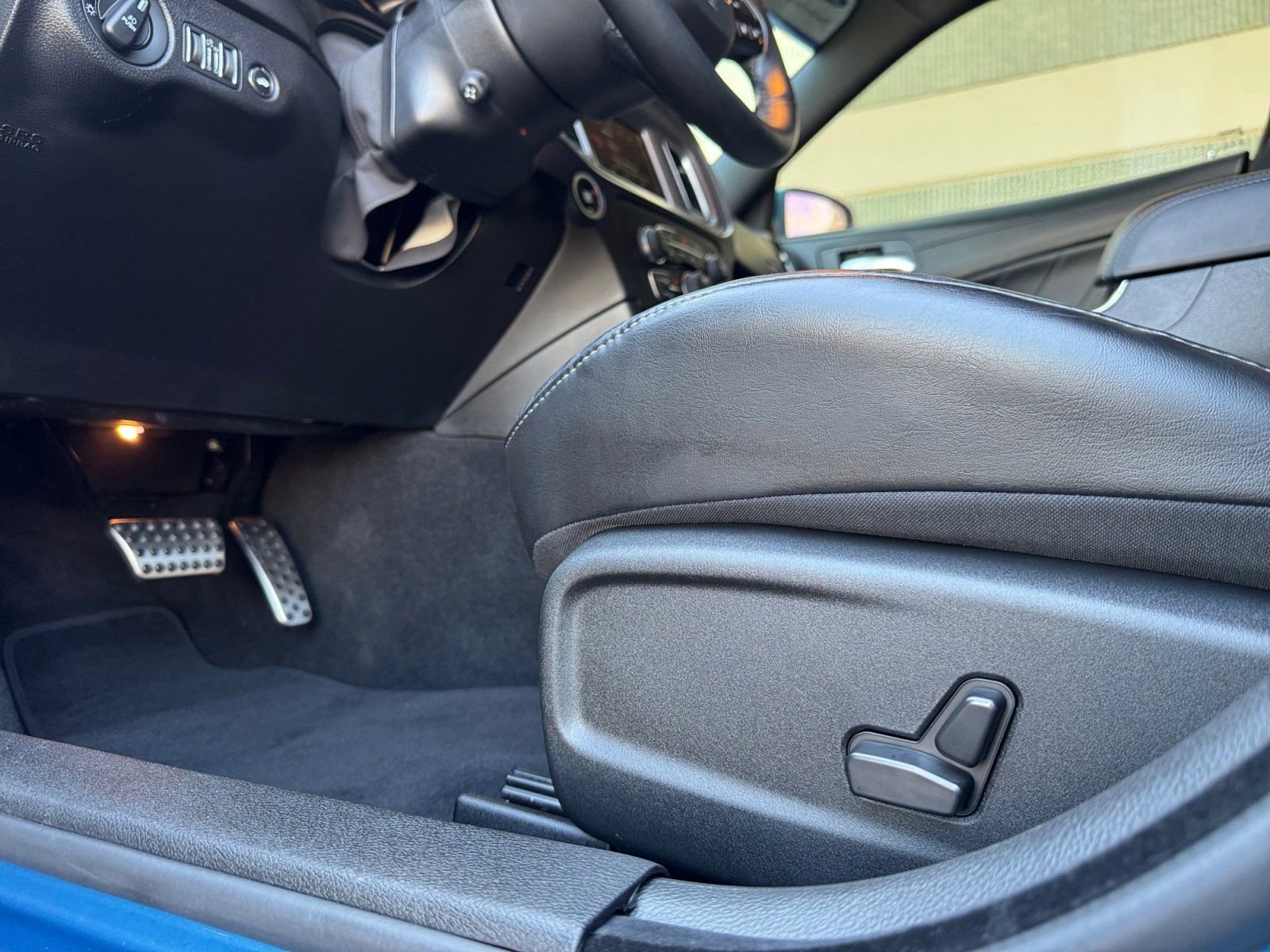 Used 2023 Dodge Charger Scat Pack w/ Plus Group image 17