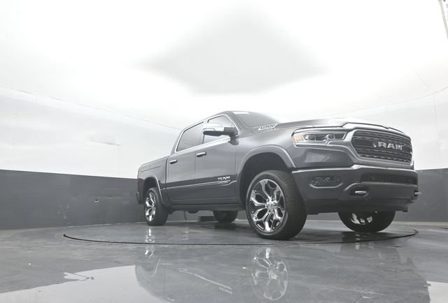 Used 2022 RAM 1500 Limited w/ Body Color Bumper Group AWD/4WD image 37