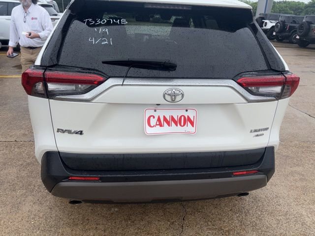 Used 2019 Toyota RAV4 Limited w/ Advanced Technology Package AWD/4WD image 9