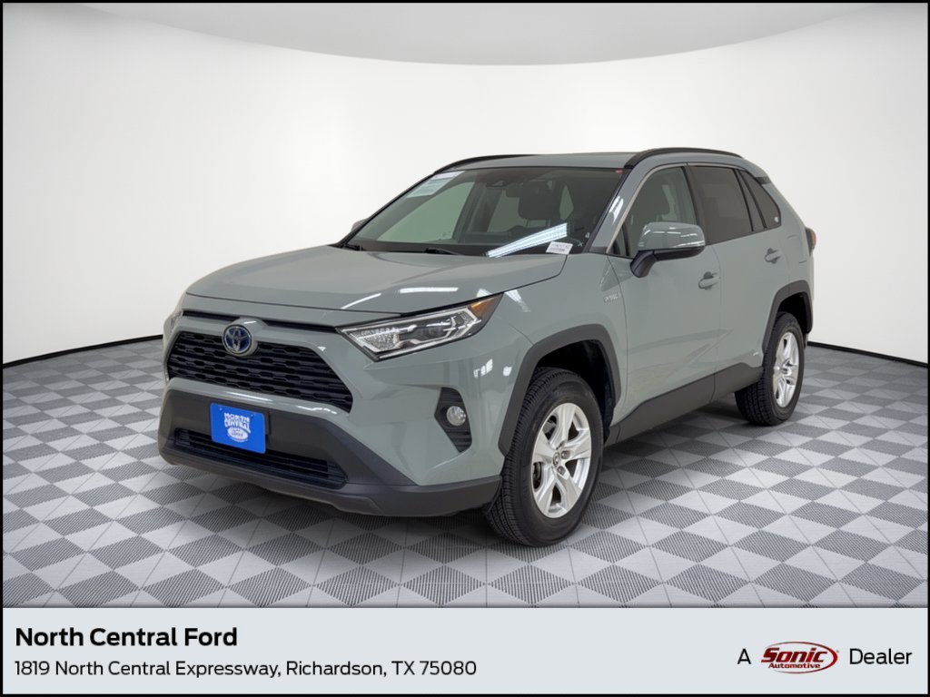Used 2021 Toyota RAV4 XLE w/ Convenience Package