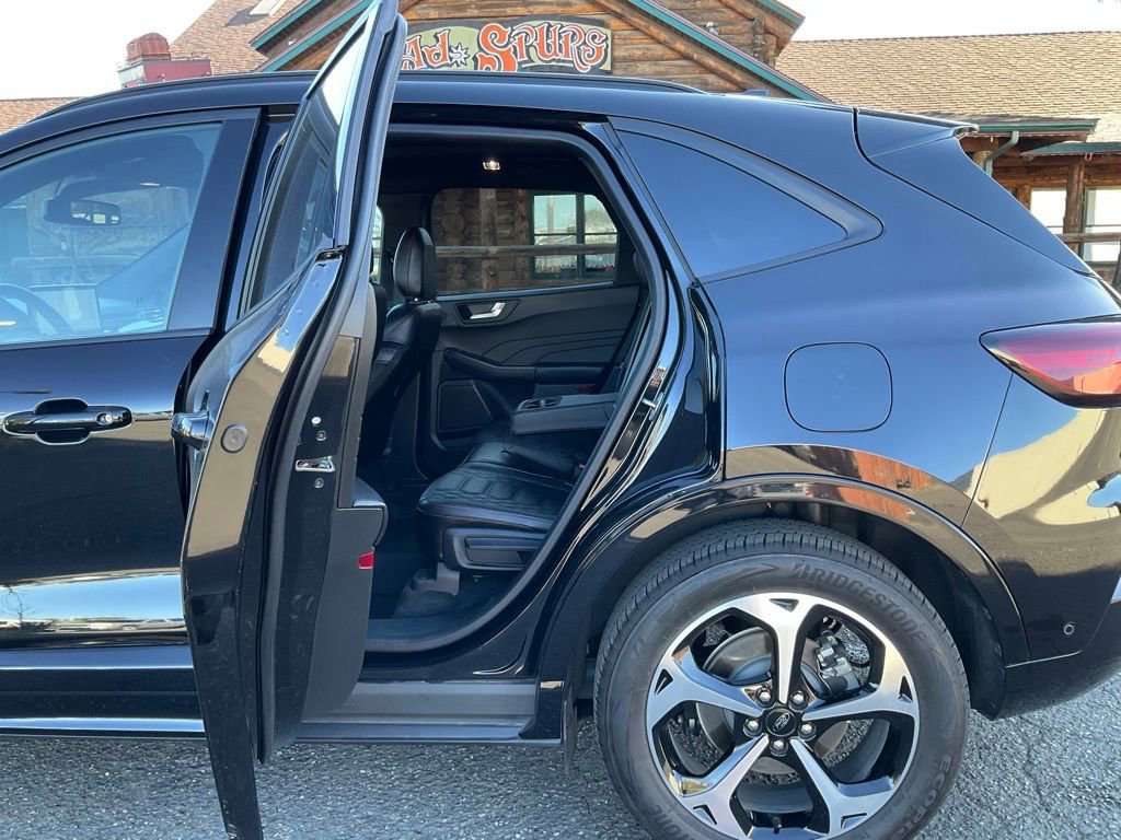 Certified 2024 Ford Escape ST-Line Elite w/ Premium Technology Package image 60