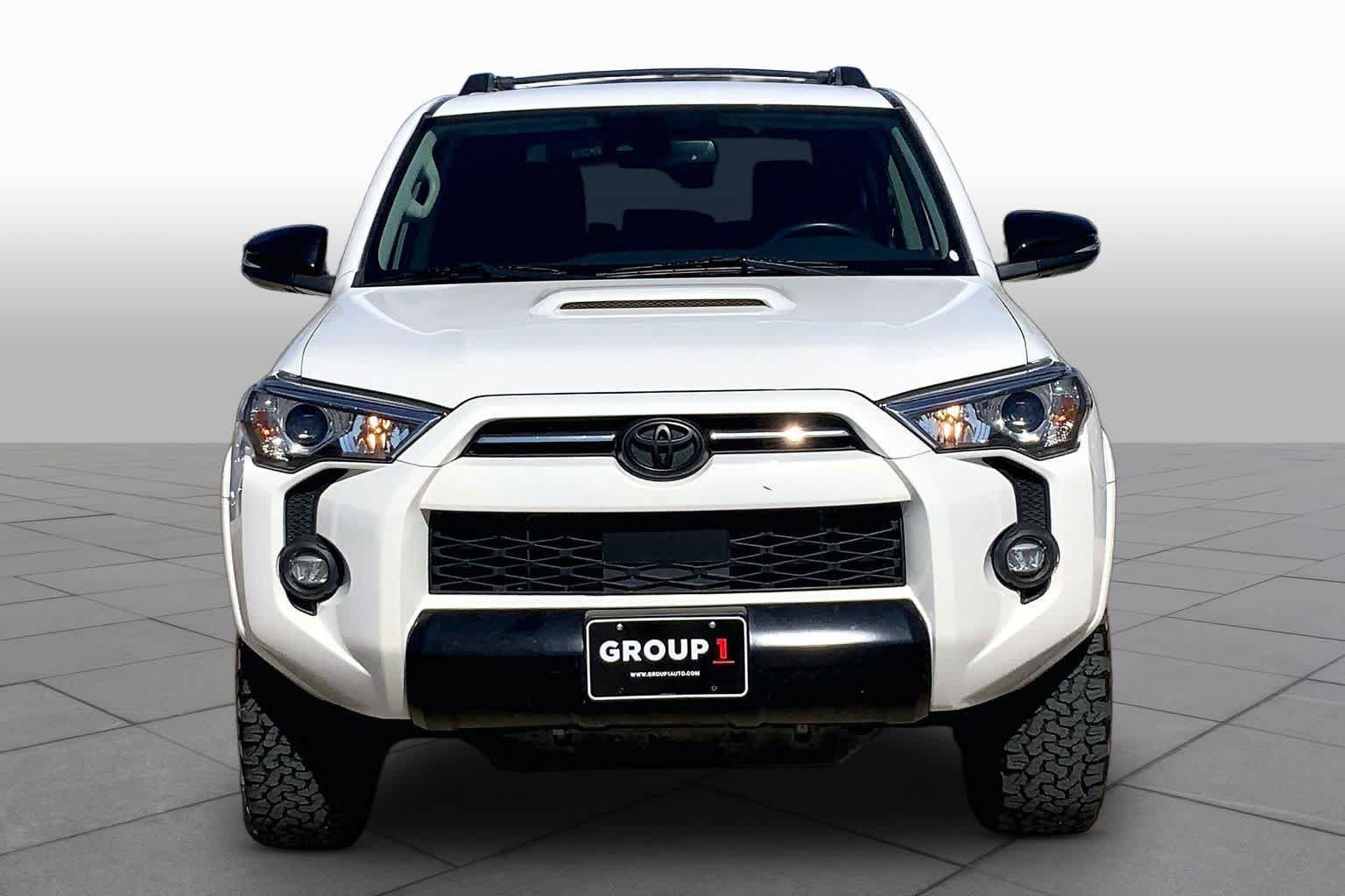 Used 2021 Toyota 4Runner Venture AWD/4WD image 4
