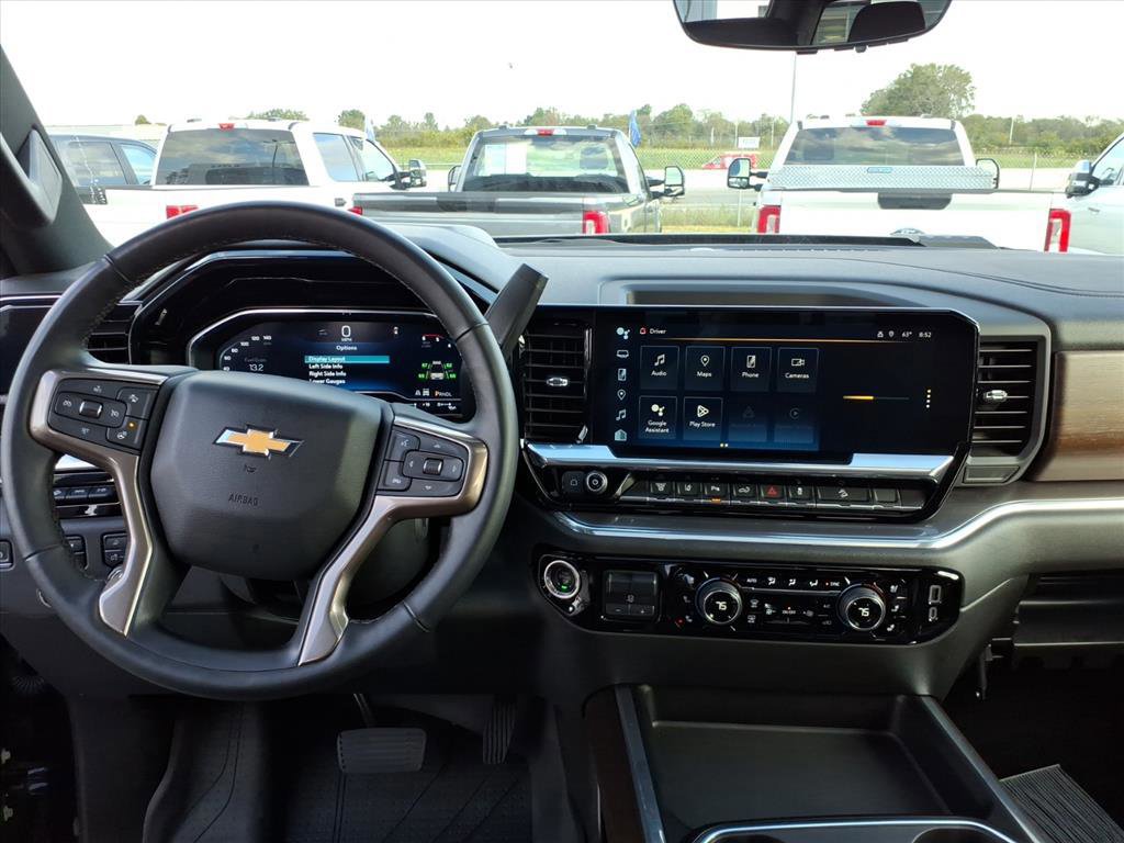 Used 2024 Chevrolet Silverado 2500 High Country w/ High Country Premium Package image 15