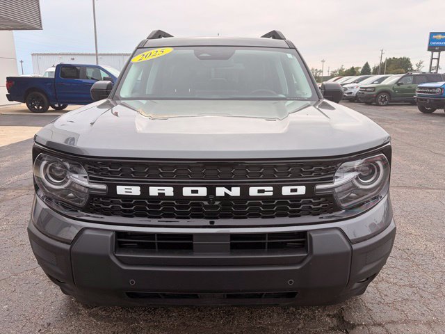 Certified 2025 Ford Bronco Sport Outer Banks w/ Outer Banks Tech Package+ AWD/4WD image 8