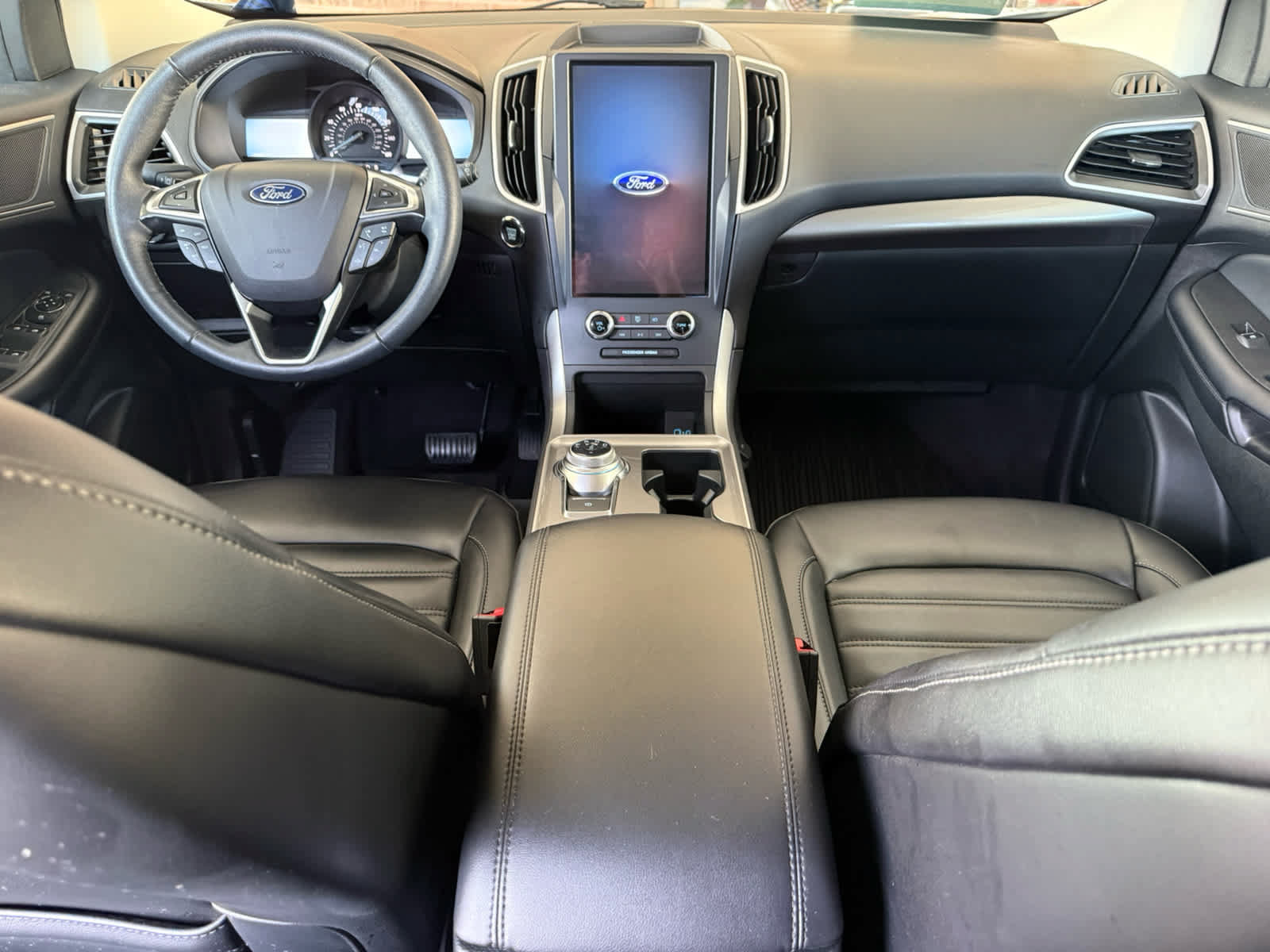 Certified 2024 Ford Edge SEL w/ Convenience Package AWD/4WD image 10