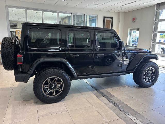 Used 2018 Jeep Wrangler Unlimited Rubicon w/ LED Lighting Group AWD/4WD image 4