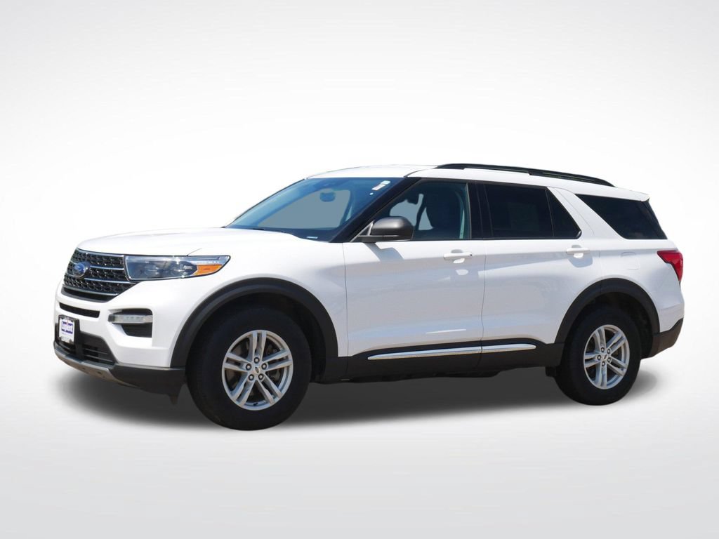 Certified 2024 Ford Explorer XLT AWD/4WD image 7