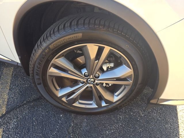 Used 2022 Nissan Murano Platinum w/ Cargo Package image 9