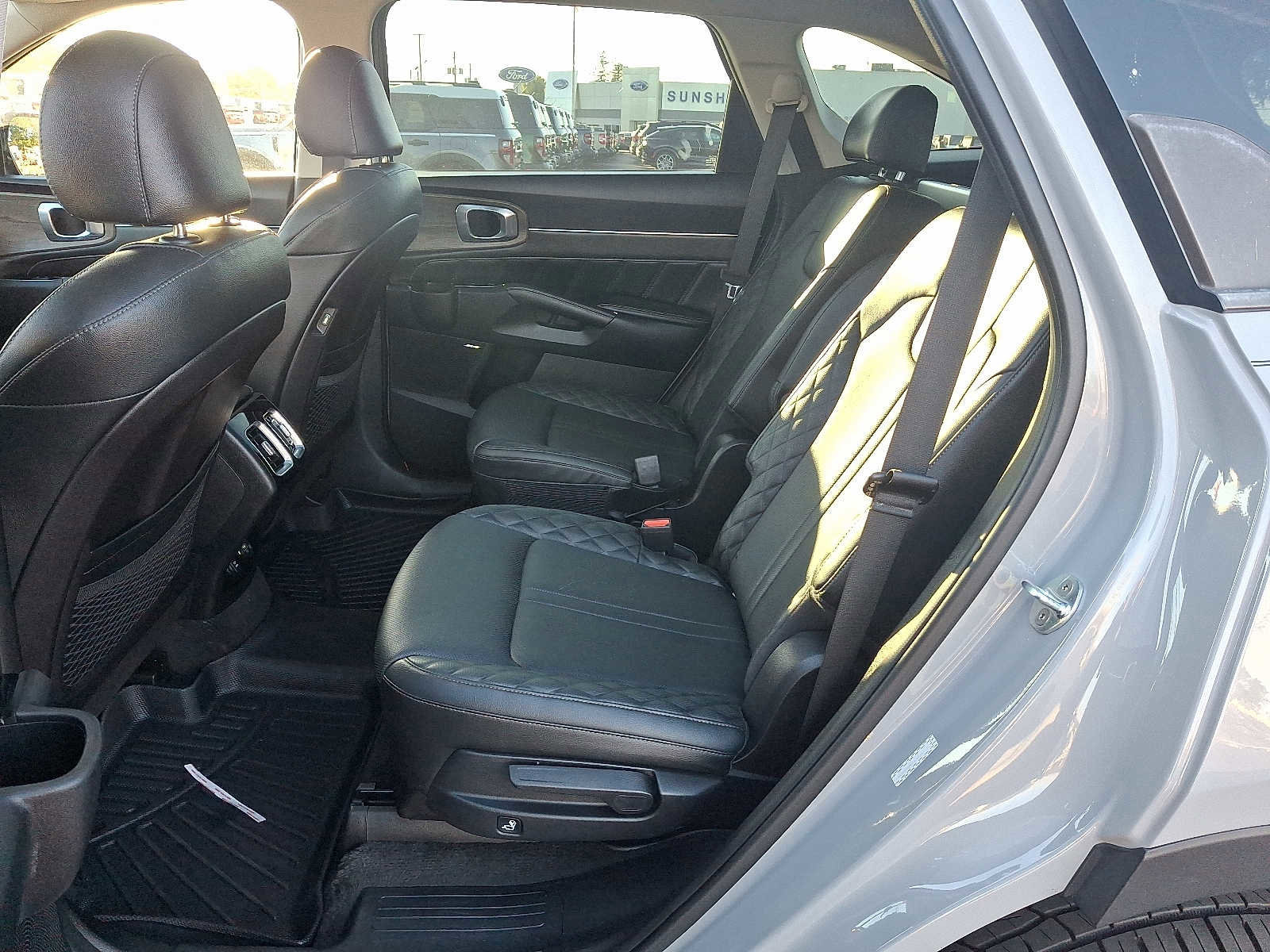 Used 2022 Kia Sorento SX Prestige image 10