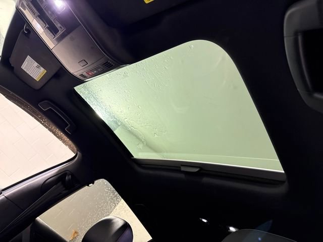 Used 2020 Volkswagen GTI S image 32