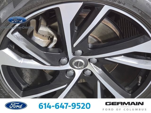 Used 2021 Volvo XC40 T5 R-Design AWD/4WD image 12