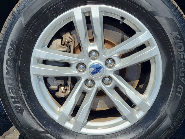 Certified 2023 Ford Explorer XLT w/ Equipment Group 202A AWD/4WD image 17