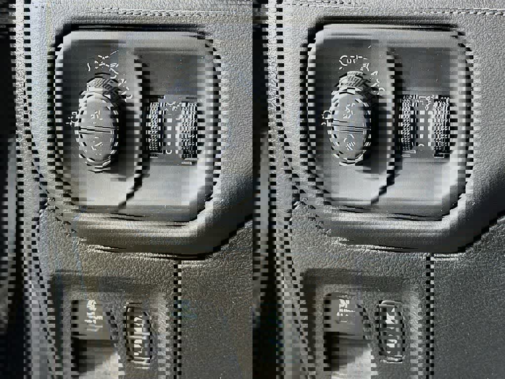 Used 2021 RAM 1500 Limited image 26