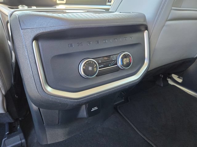 Certified 2025 Ford Expedition Active RWD image 13