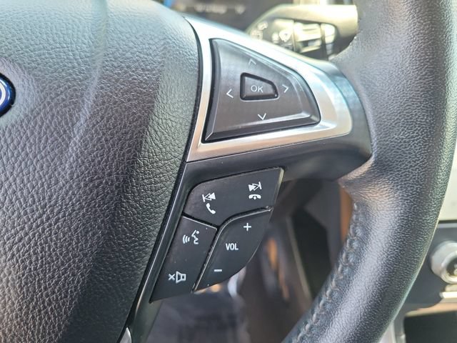 Certified 2023 Ford Edge SEL w/ Convenience Package AWD/4WD image 6