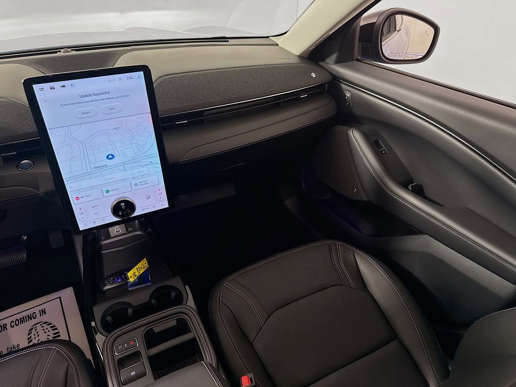 Certified 2025 Ford Mustang Mach-E Premium image 27