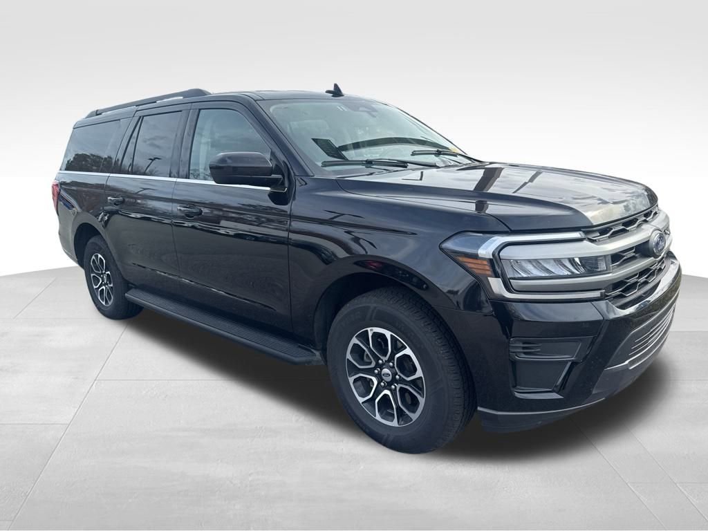 Certified 2024 Ford Expedition Max XLT image 9