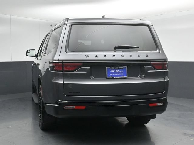Used 2023 Jeep Wagoneer Series II AWD/4WD image 6