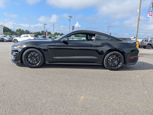 Certified 2017 Ford Mustang Shelby GT350 RWD image 6