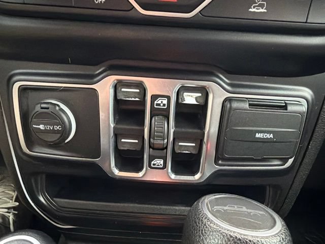 Used 2021 Jeep Gladiator Sport AWD/4WD image 31