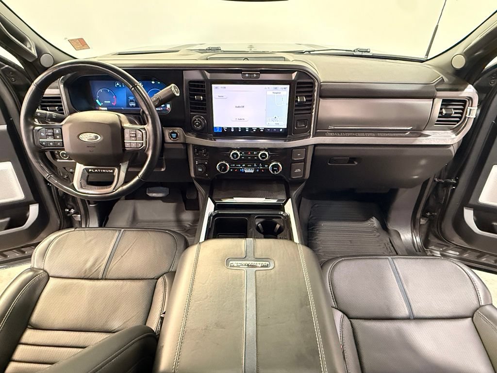 Certified 2025 Ford F350 Platinum AWD/4WD image 19