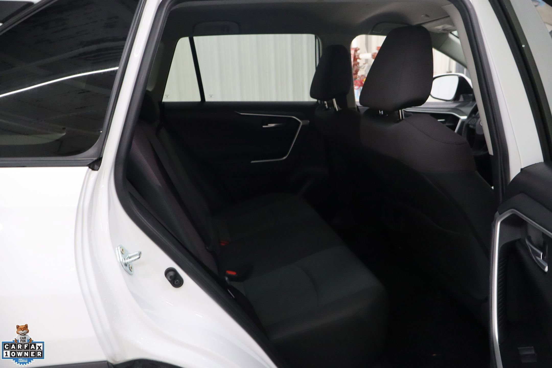 Used 2024 Toyota RAV4 XLE image 25