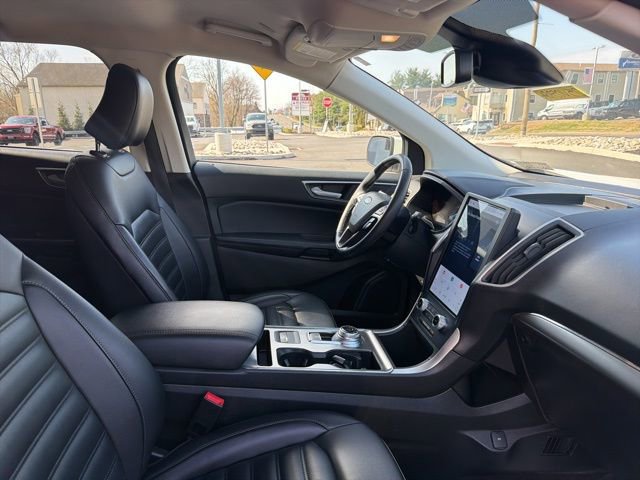 Certified 2022 Ford Edge SEL w/ Convenience Package image 40