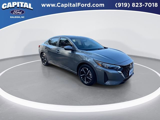 Used 2025 Nissan Sentra SV image 8