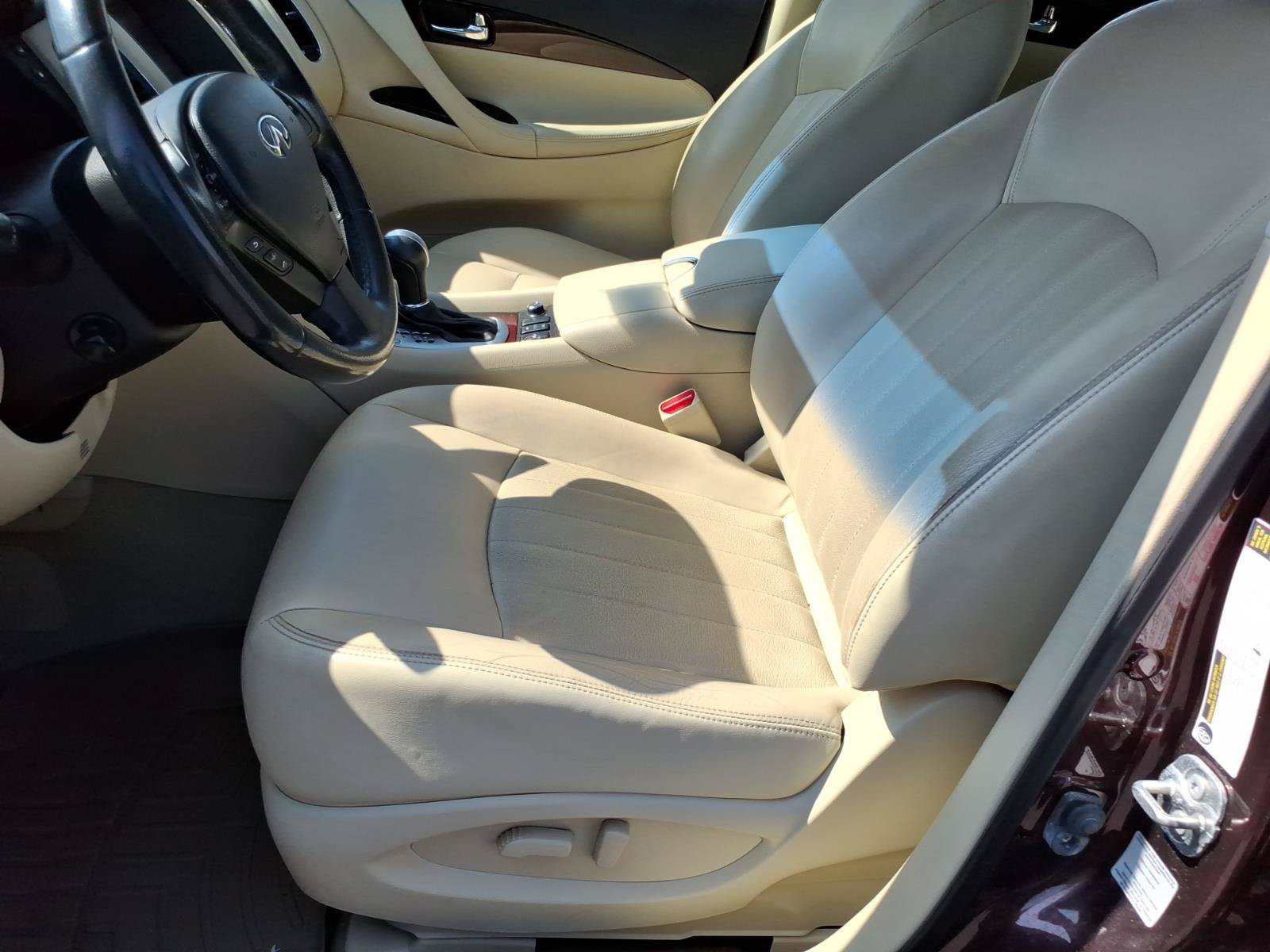 Used 2017 INFINITI QX50 AWD w/ Premium Plus Package image 13
