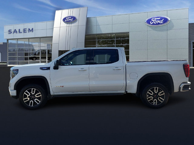 Used 2025 GMC Sierra 1500 AT4 w/ AT4 Premium Package AWD/4WD image 5