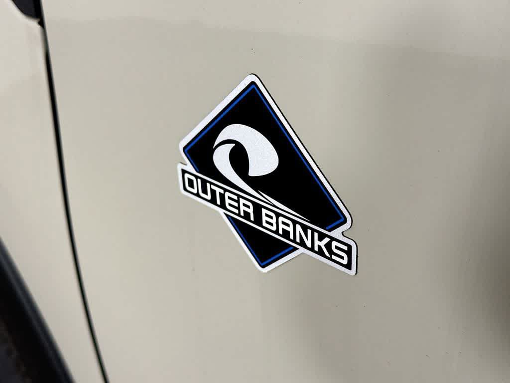Certified 2025 Ford Bronco Sport Outer Banks w/ Outer Banks Tech Package+ AWD/4WD image 7