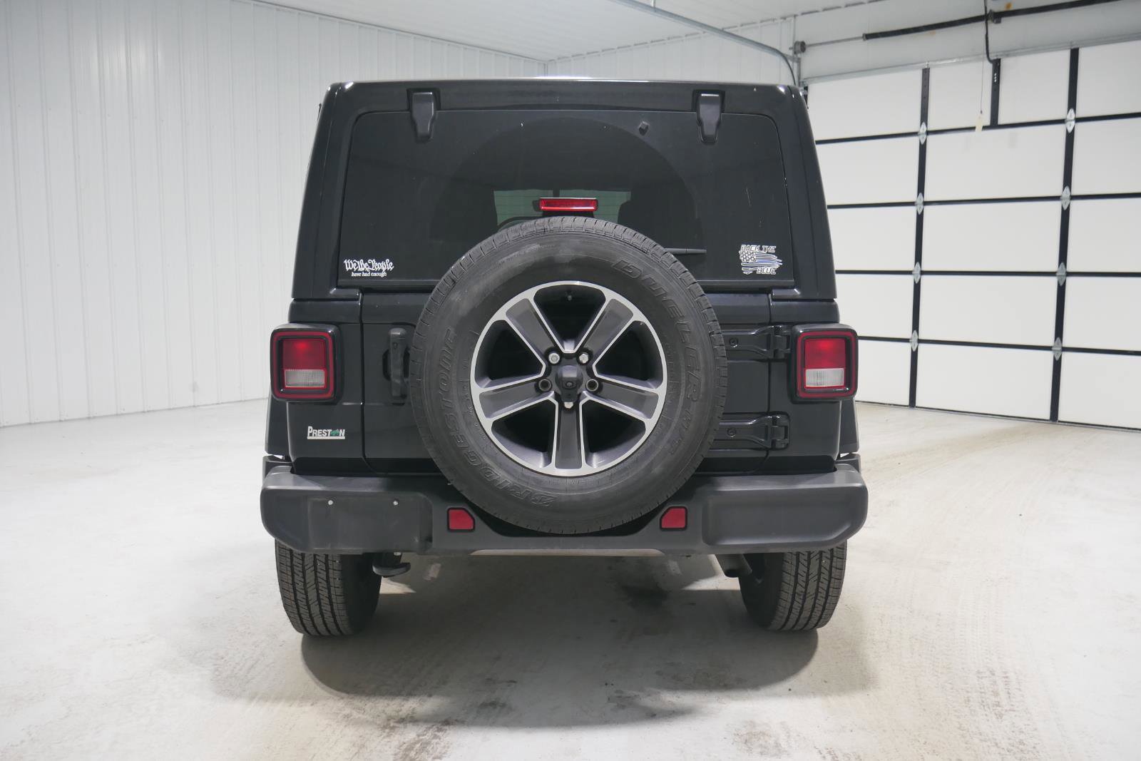 Used 2023 Jeep Wrangler Sahara w/ Cold Weather Group image 4