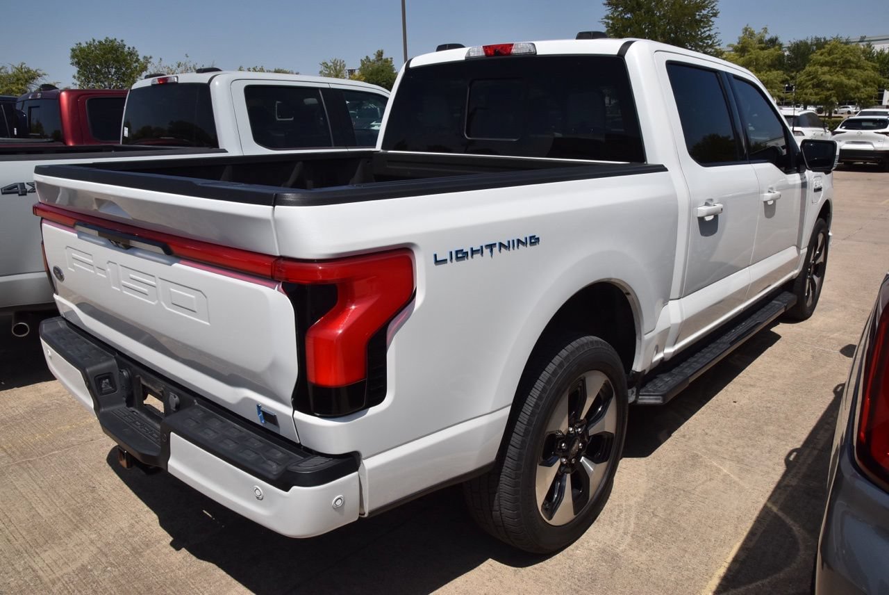 Certified 2023 Ford F150 Lightning Platinum AWD/4WD image 6