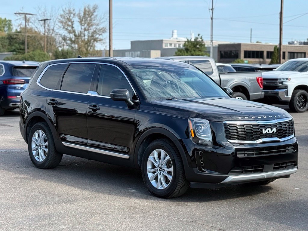 Used 2022 Kia Telluride LX AWD/4WD image 30